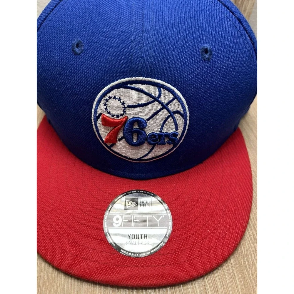 Philadelphia 76ers New Era 9Fifty Youth Snapback With Original Stickers